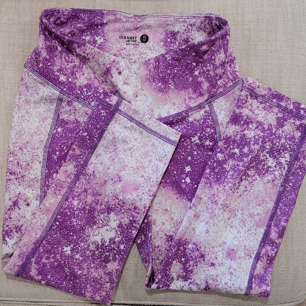 XS Old Navy Active Pants/Purple Qalaxy print